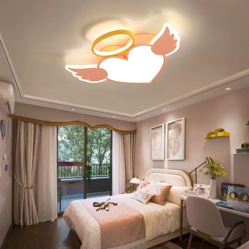 מנורת תקרה לב ורודה דימרית לחדר ילדים