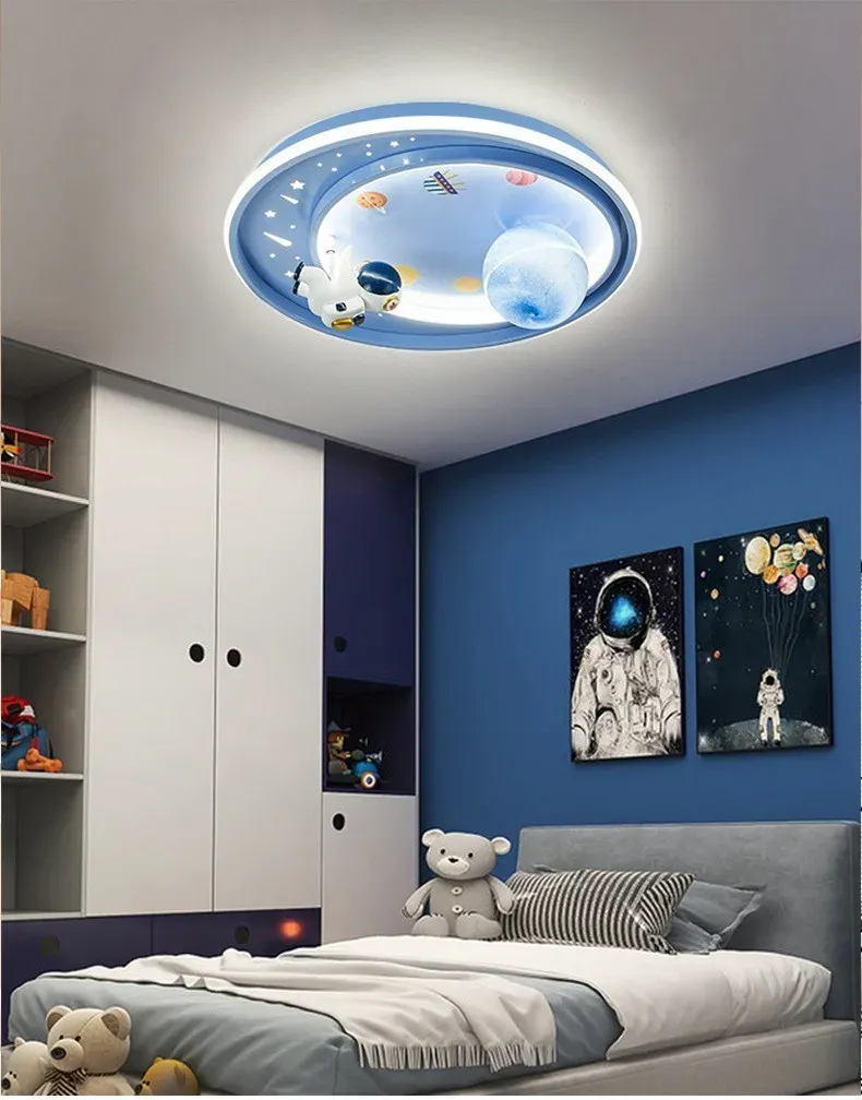 מנורת תקרה ילד חלל כחולה דימרית עם שלט