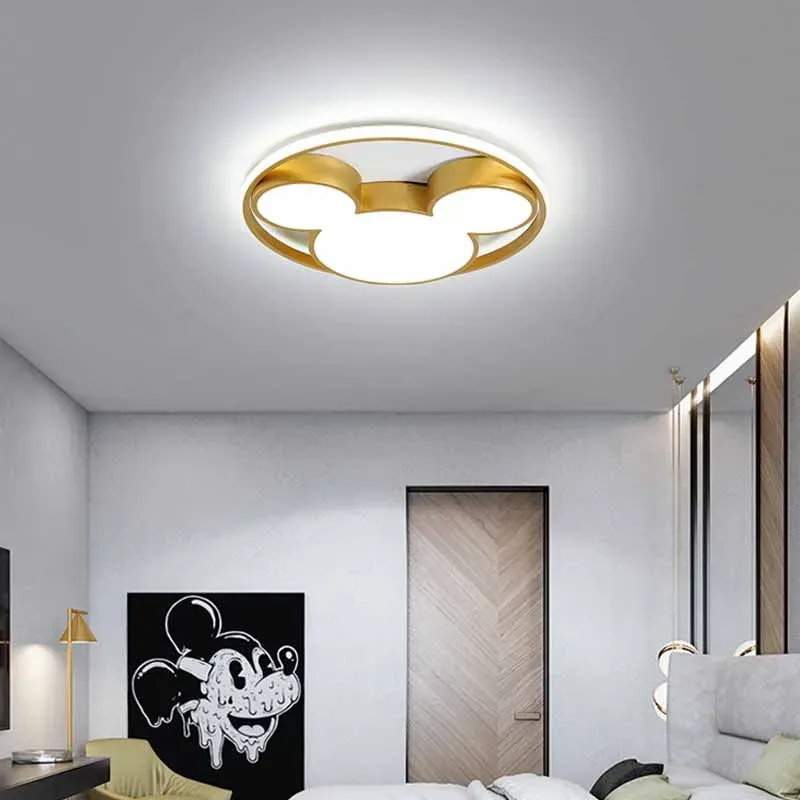 מנורת תקרה לד מוזהבת דימרית עם שלט לחללים בינוניים