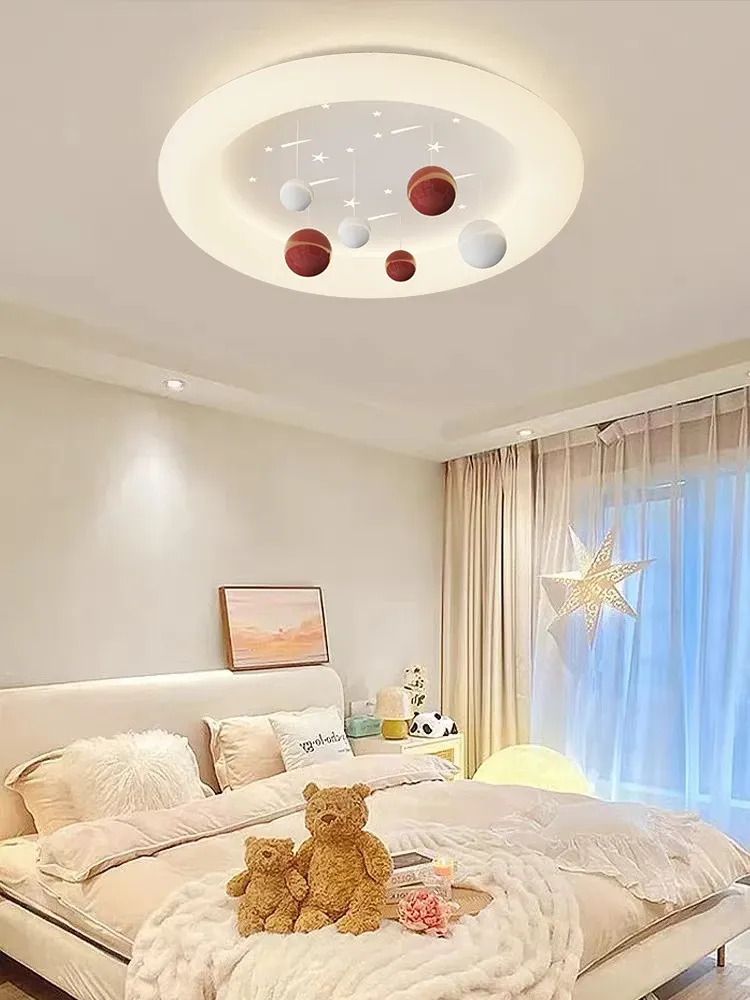מנורת תקרה פלנטה וירח דימרית לחדר ילדים