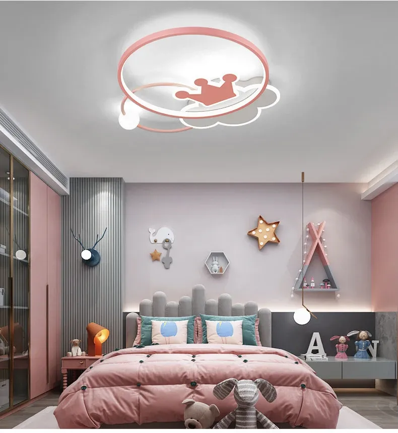 מנורת תקרה כתר ענן ורודה לד דימרית לחדר ילדות