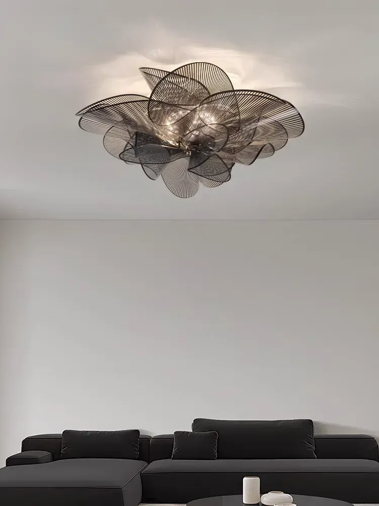 מנורת תקרה נורדית שחור לבן עם תאורת לד