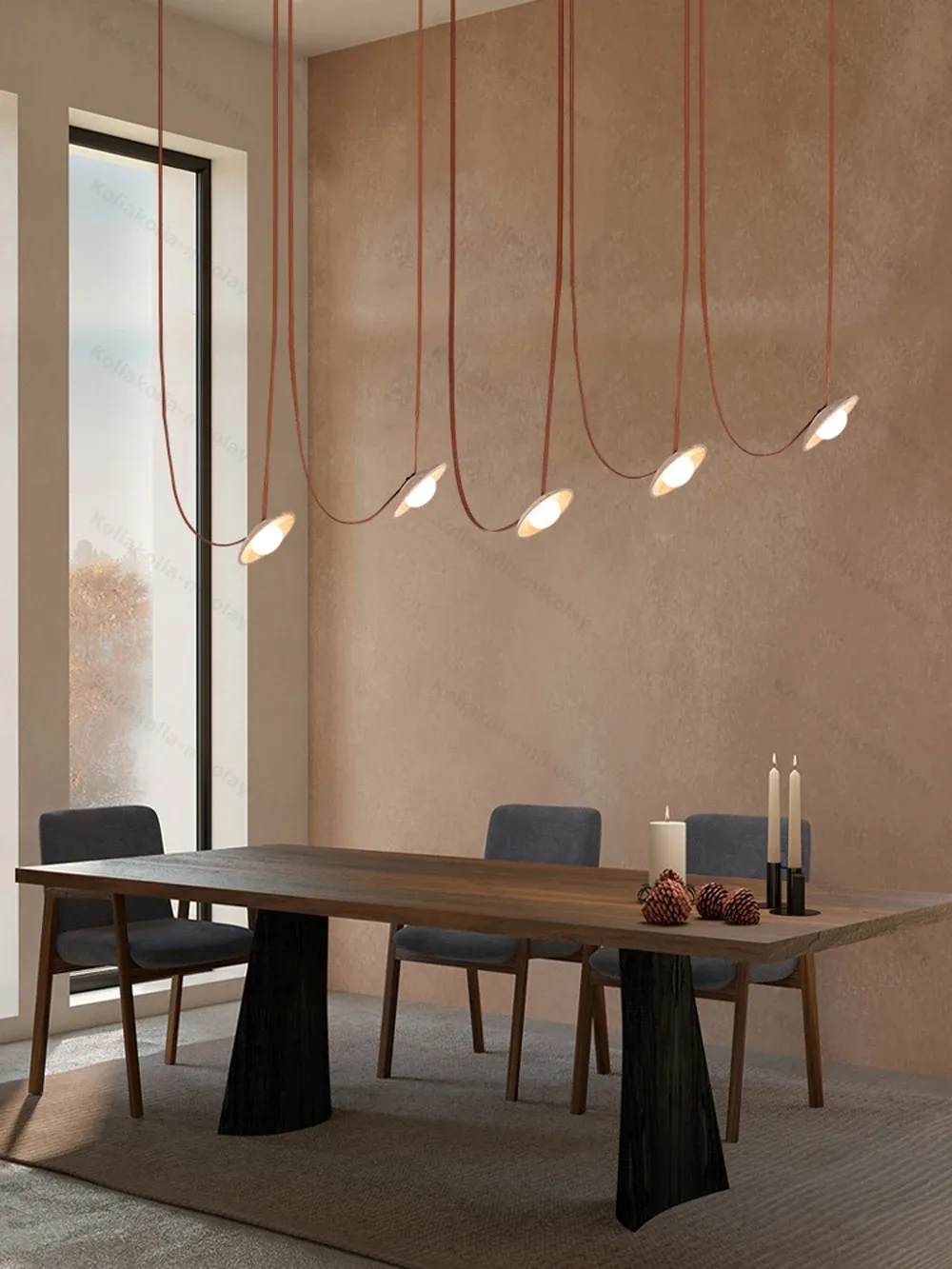 תליית רצועת עור גמישה עם עמעום