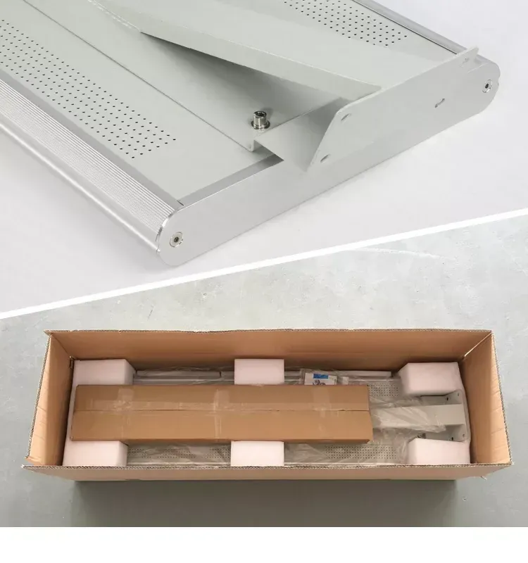 פנס רחוב סולארי חכם עם חיישן ותזמון