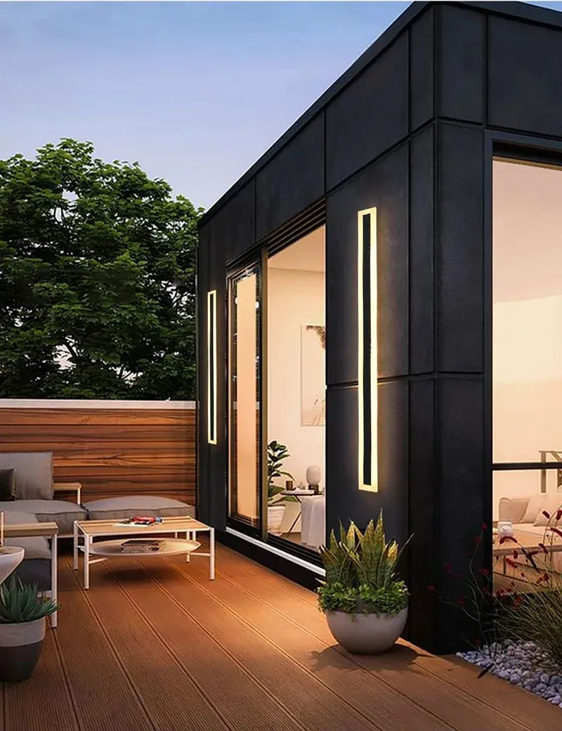 מנורת קיר חוץ קווית ארוכה לד