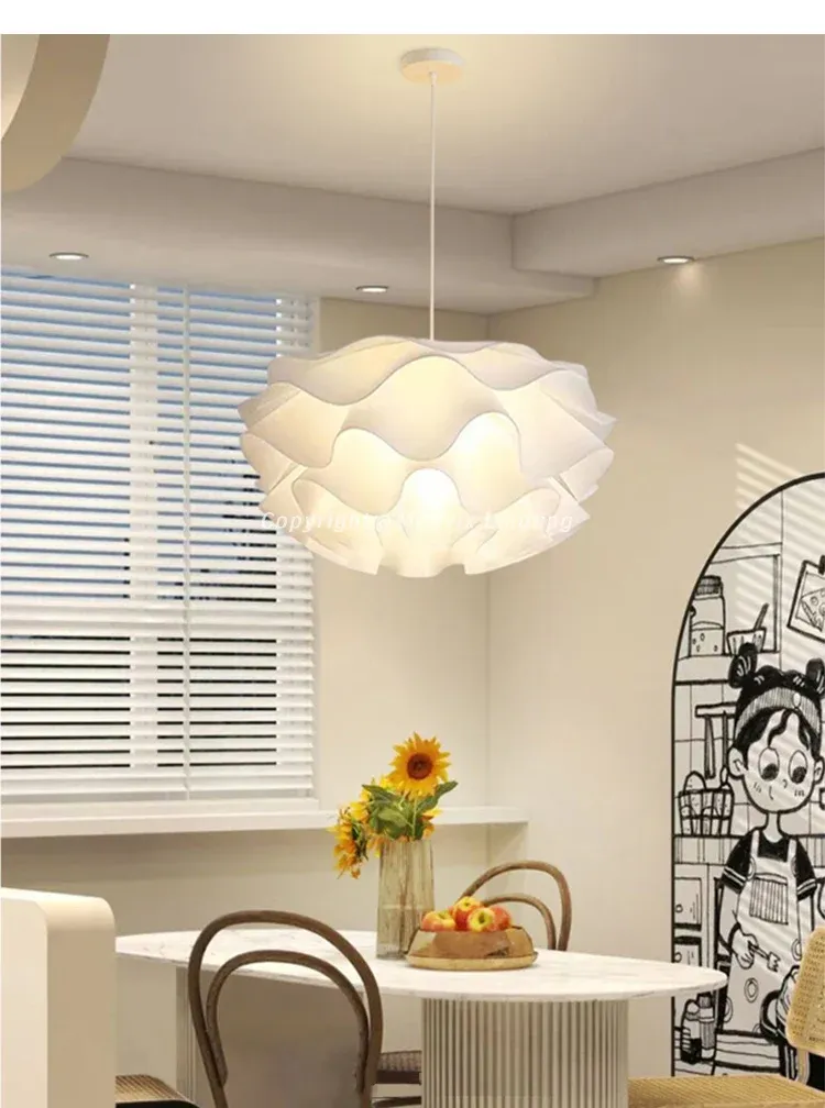 נברשת תלויה אר דקו אקרילית עם תאורת לד