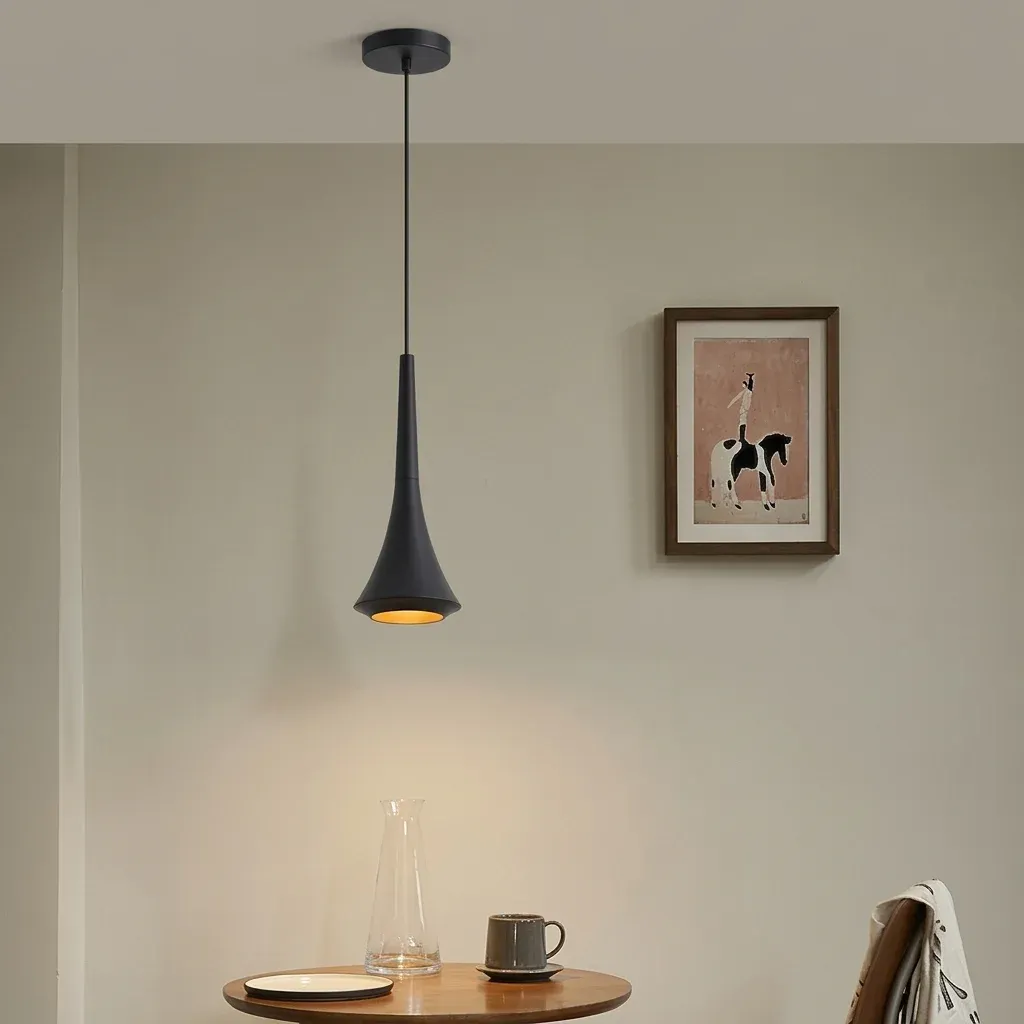 מנורה תלויה לד שחורה בעיצוב אר דקו