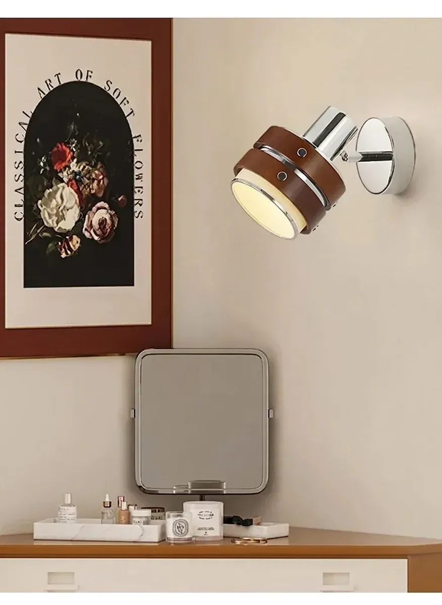 מנורת קיר מתכווננת בסגנון יפני