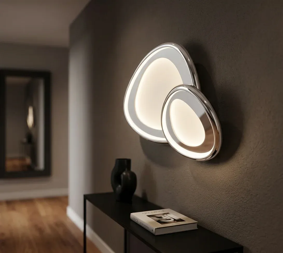 נברשת לד כסופה מודרנית על קיר