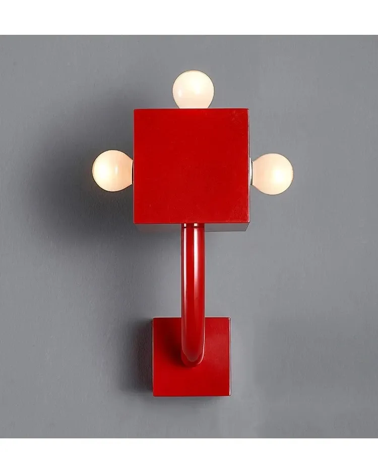 מנורת קיר תלויה רטרו אדומה מנויקס