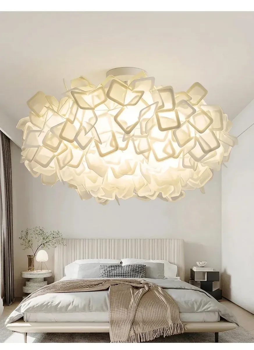 נברשת לד דקורטיבית לבנה בצורת עלי כותרת