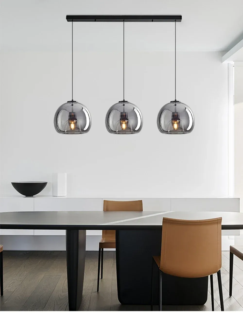 מנורה תלויה זכוכית מודרנית עם עמעום ונורה מתחלפת