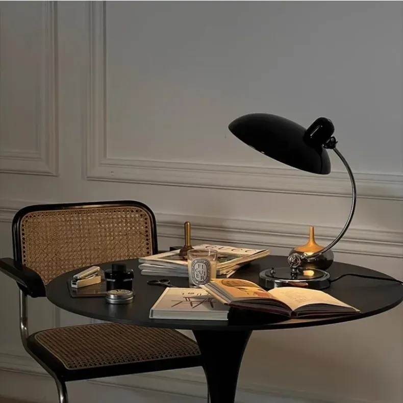 מנורת שולחן באוהאוס כרום מתכווננת