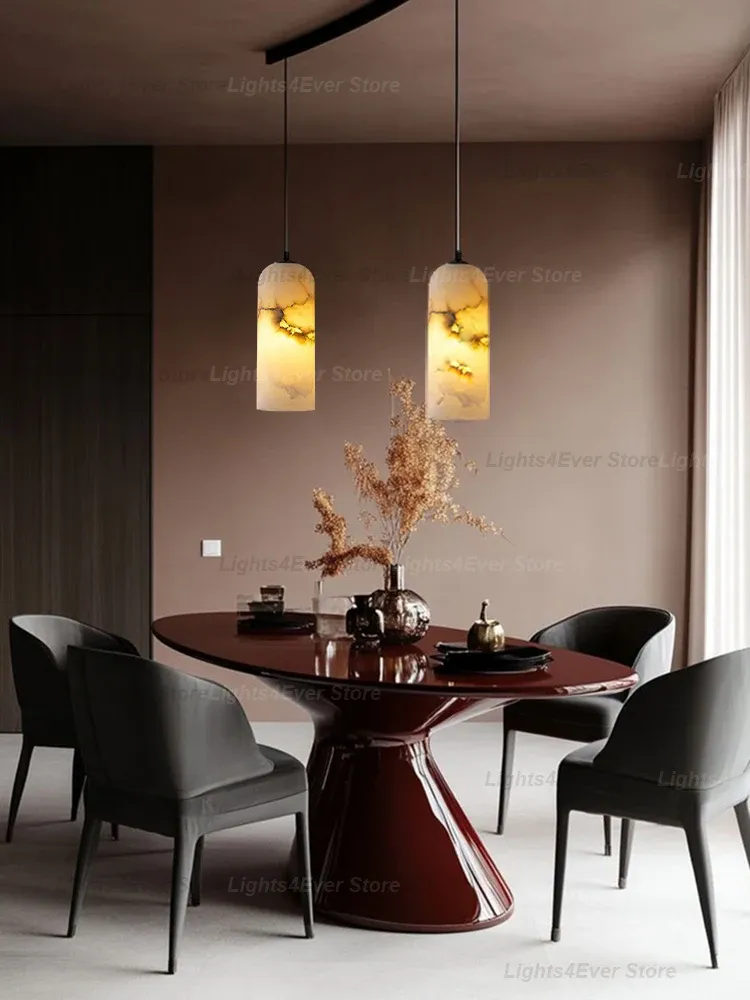 נברשת שיש ונחושת מודרנית עם עמעום