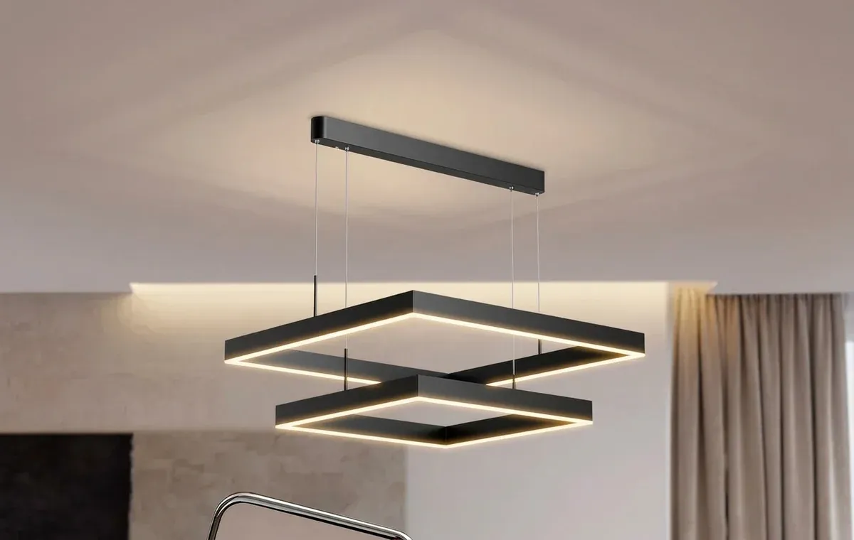 מנורה תלויה ריבוע שחורה מודרנית