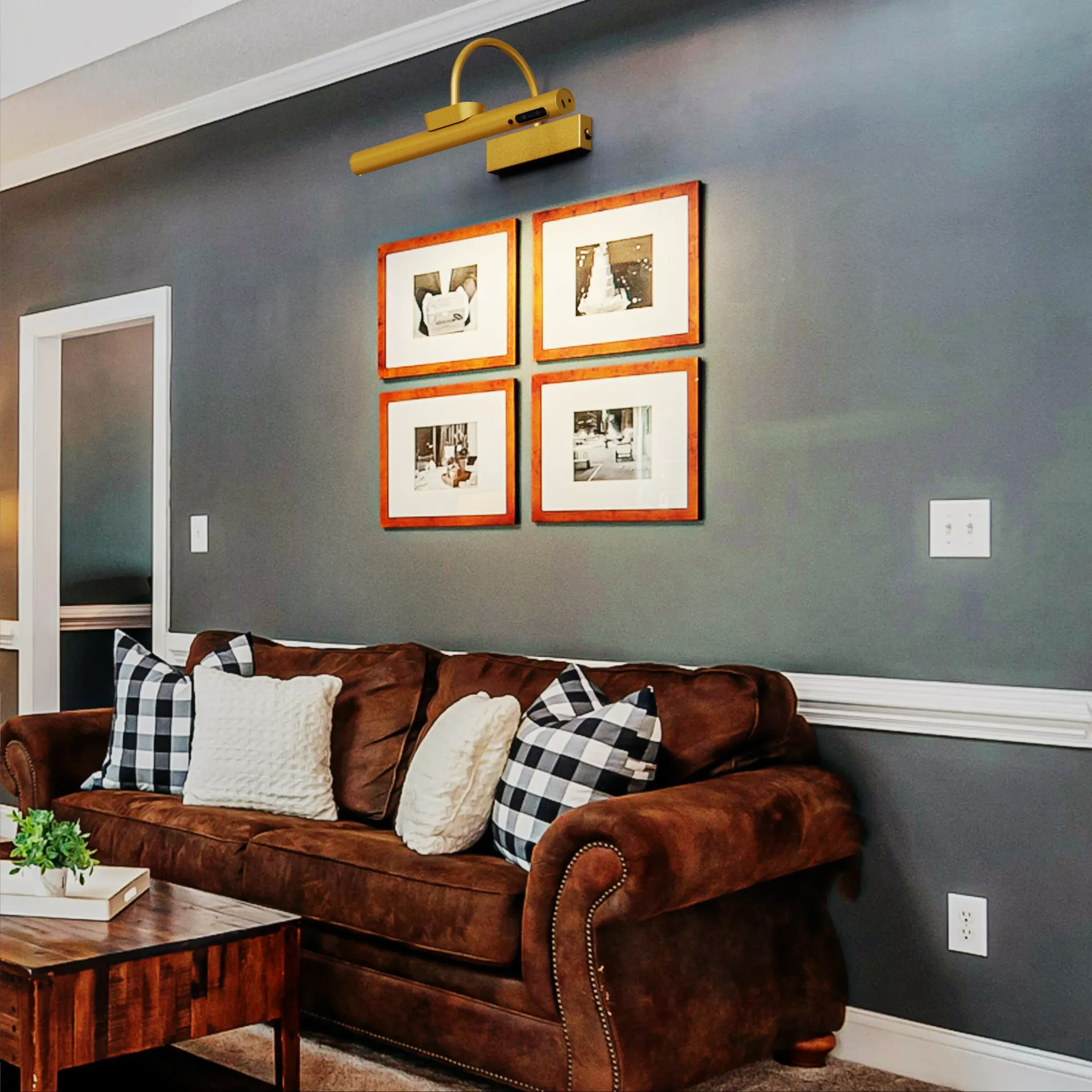 מנורת קיר נטענת עמידה למים עם שלט ועמעום