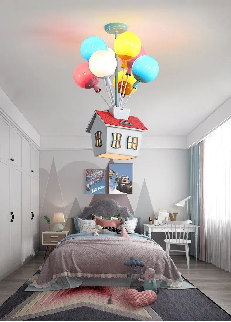 נברשת חלל צבעונית לחדר ילדים