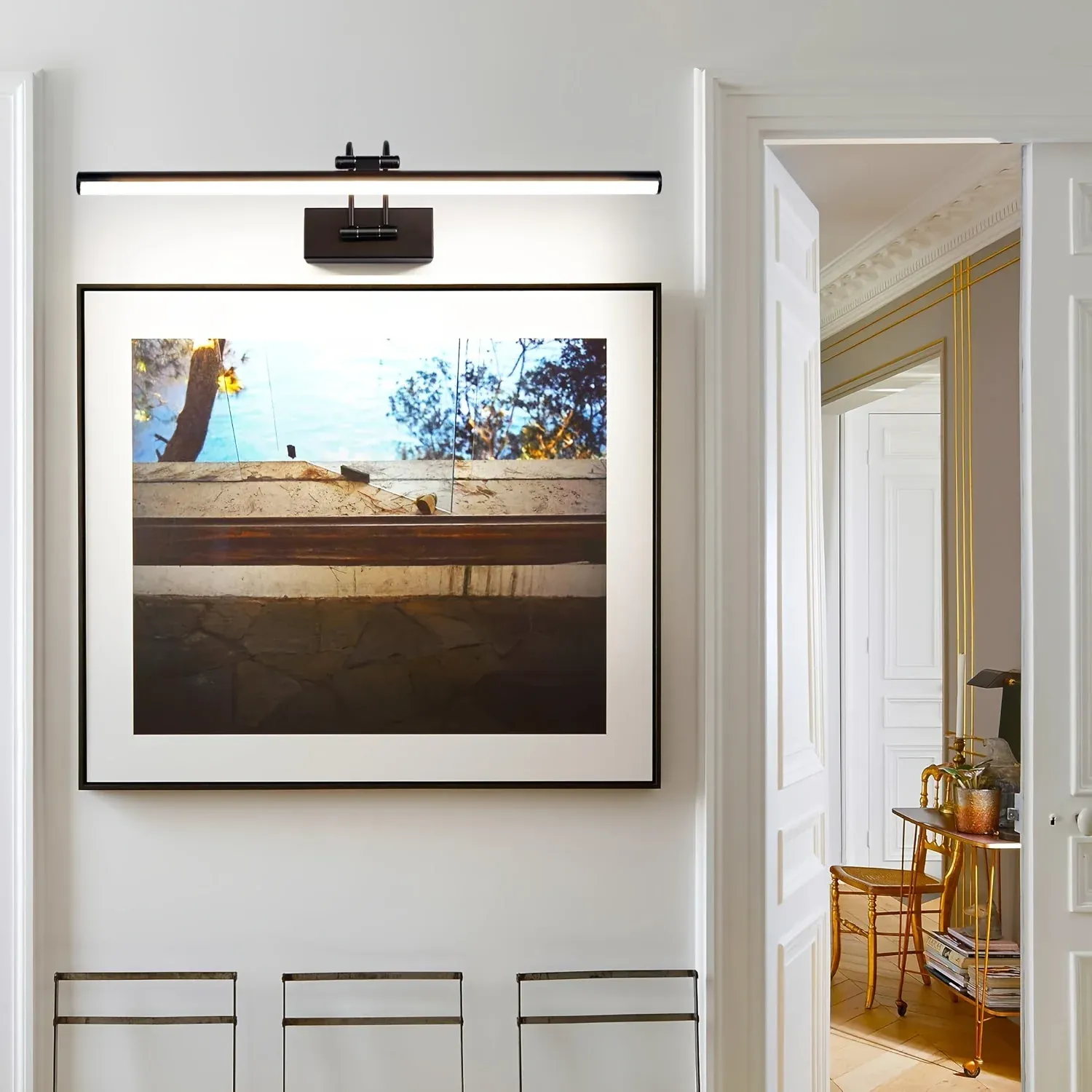 מנורת מראה שחורה מתכווננת לאמבטיה 60 ס״מ