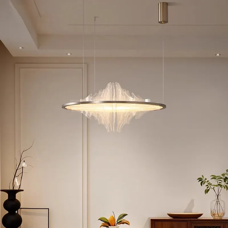 נברשת טבעת מודרנית לפינת אוכל עם עמעום