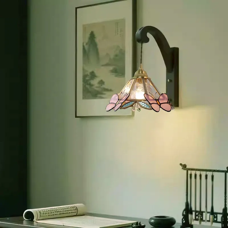 מנורת קיר רטרו זכוכית עץ בסגנון אר דקו