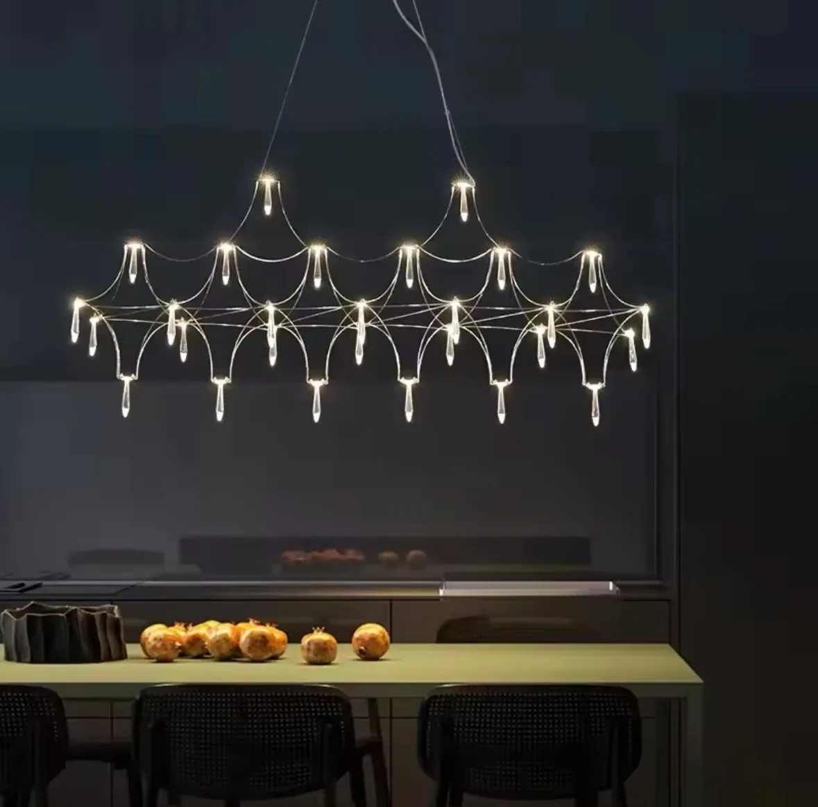 נברשת קריסטל ליניארית לאי ולדלפק