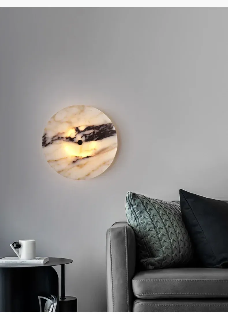 מנורת קיר עגולה מאבן טבעית בסגנון אר דקו