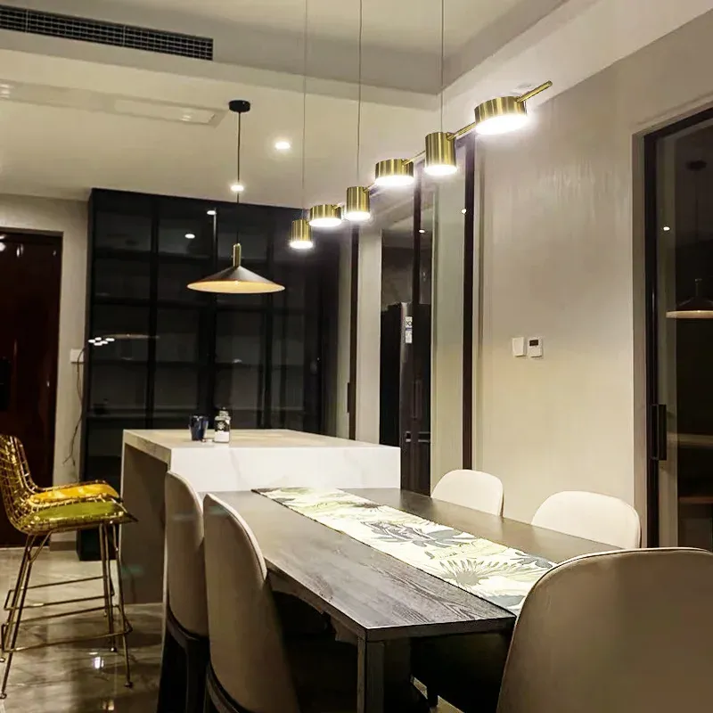 נברשת לד מודרנית עם עמעום ותאורה תלת גונית