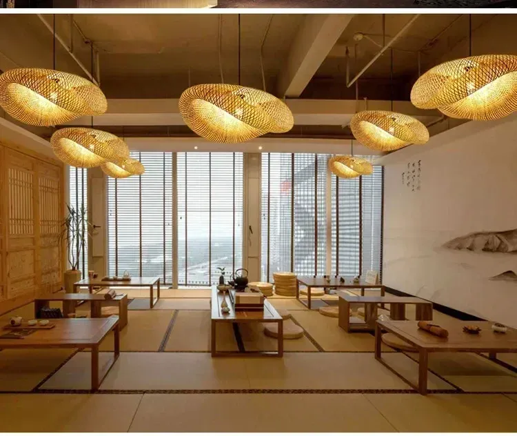 נברשת במבוק קלועה בעבודת יד