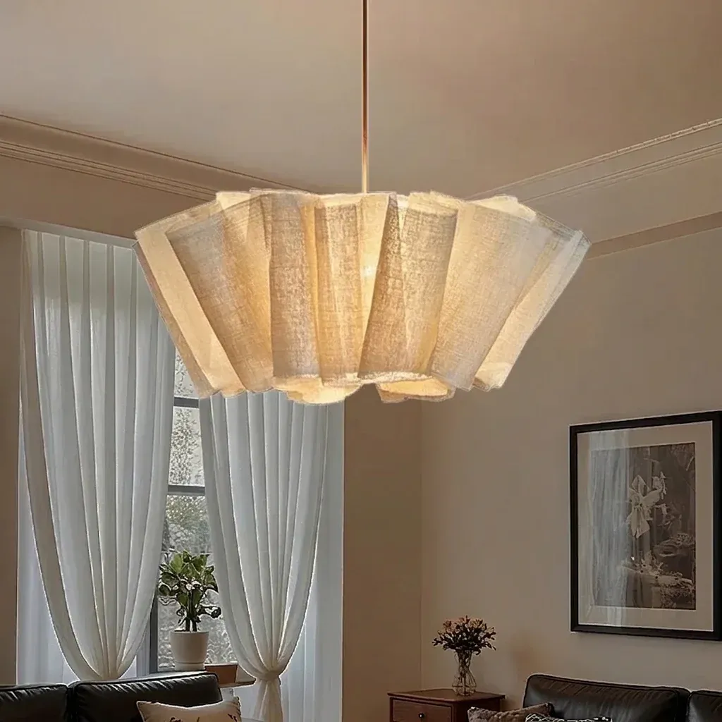 נברשת בד וואבי סאבי בצבע בז׳