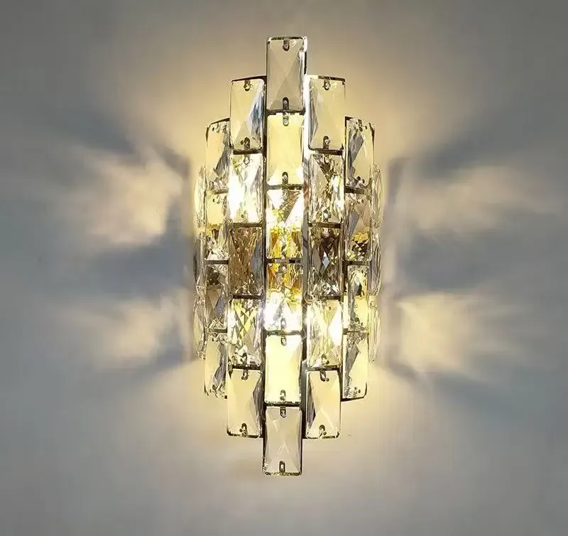 מנורת קיר קריסטל מודרנית מנירוסטה
