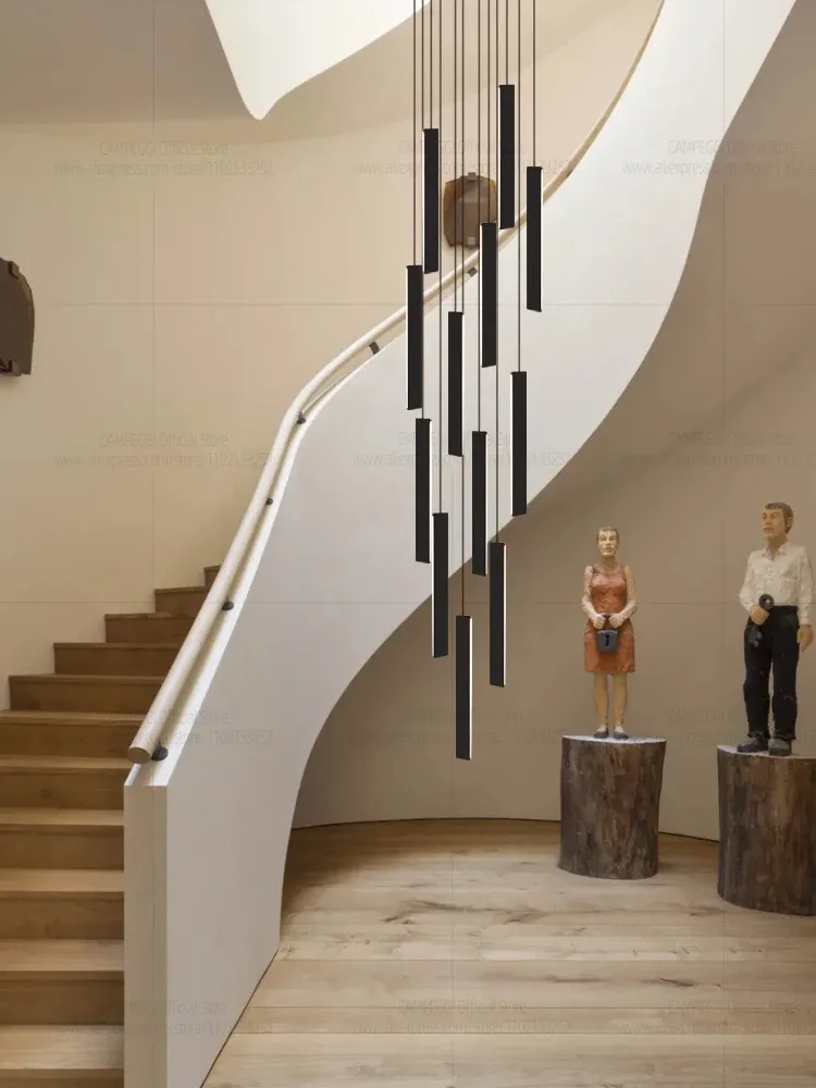 נברשת אלומיניום מודרנית רב ראשית עם שלט ועמעום