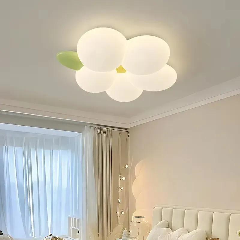 מנורת תקרה פרח וארנב לבנה לד לחדר ילדים