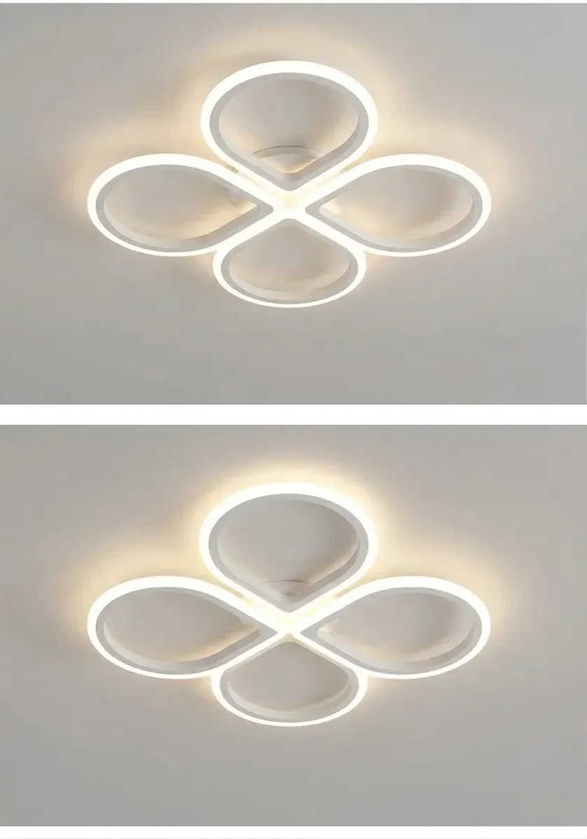 מנורת תקרה לבנה בצורת עלי כותרת