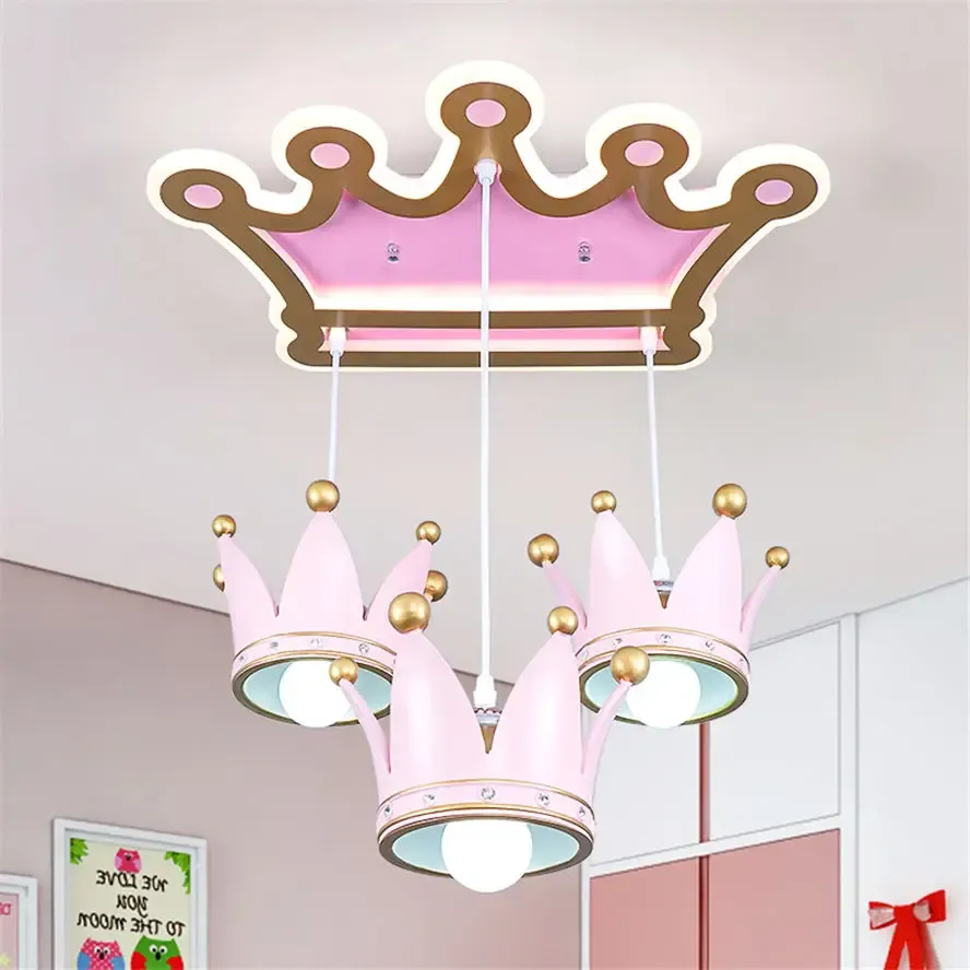 מנורת תקרה כתר ורוד אקרילי לחדר ילדות