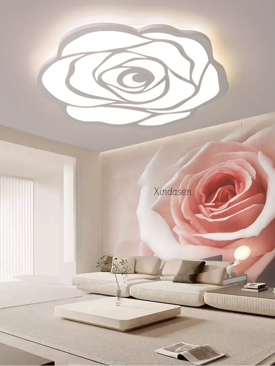 מנורת תקרה פרח שושנה לבנה עם שלט לחדר ילדים