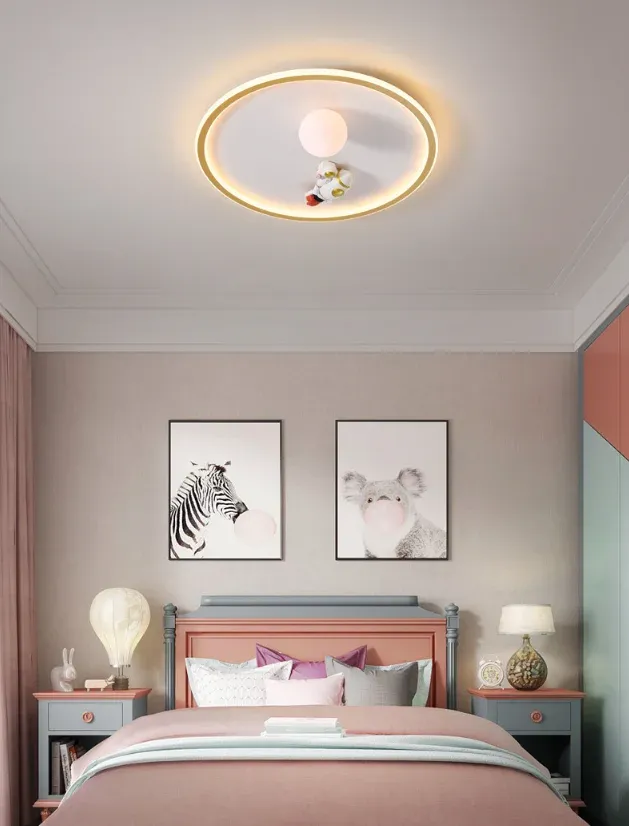 מנורת תקרה ילד חלל שחורה עם 3 מקורות אור