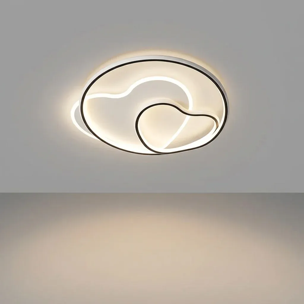 מנורת תקרה לב שחורה דימרית עגולה