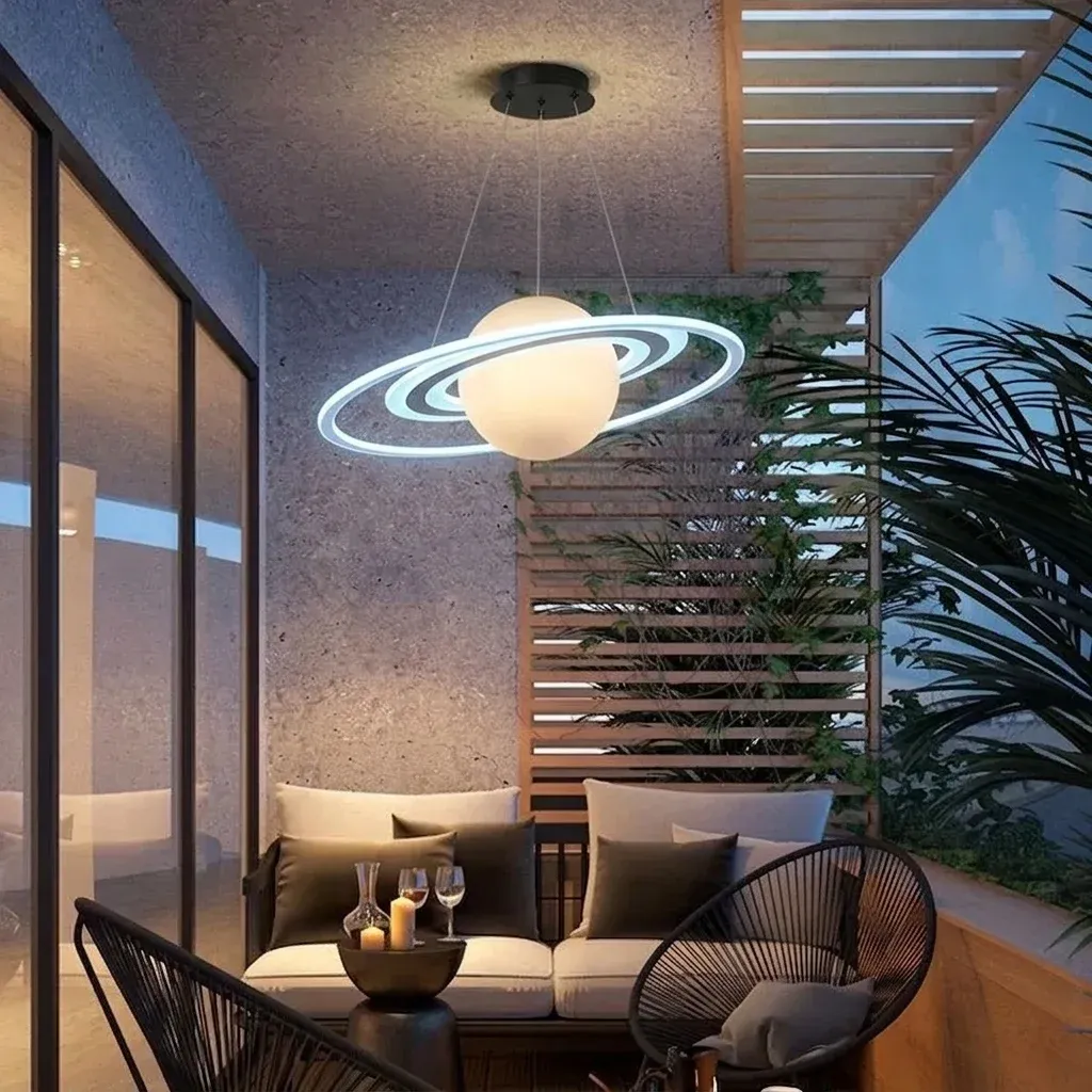 מנורת תלייה כוכבי לכת כחולה לחדר ילדים