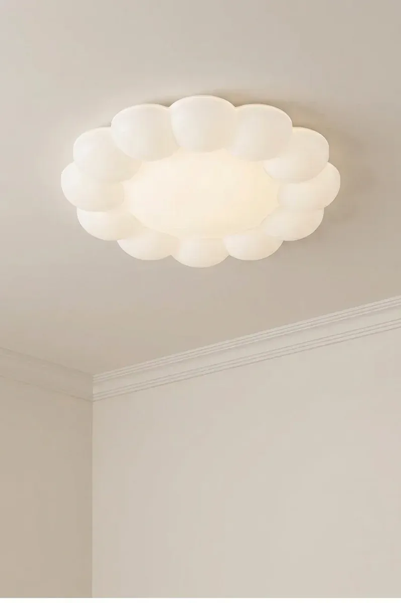 מנורת תקרה לד לבנה בצורת פרח