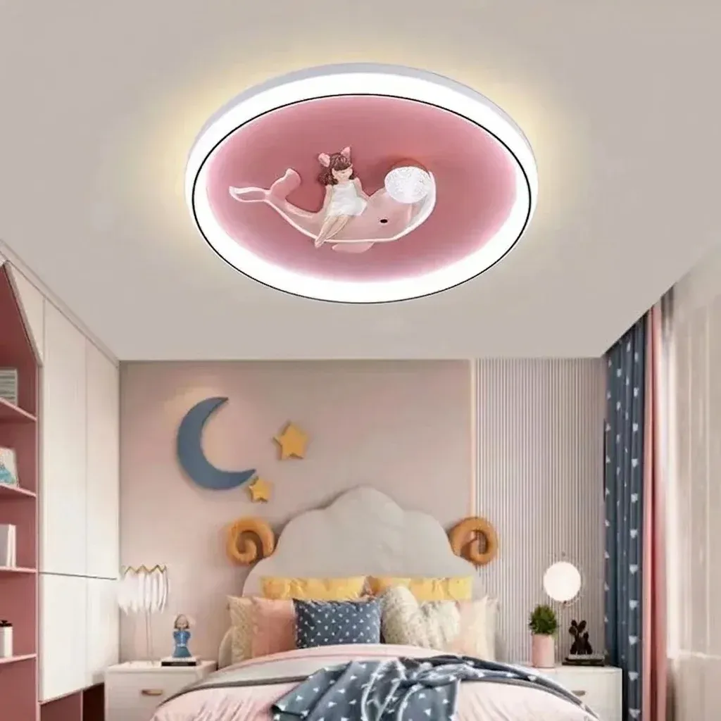 מנורת תקרה דולפין ורוד לחדר ילדות