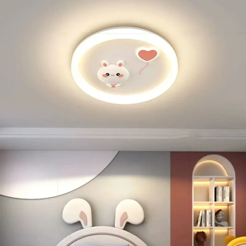 מנורת תקרה ארנב לבן עגולה עם שלט לחדר ילדים