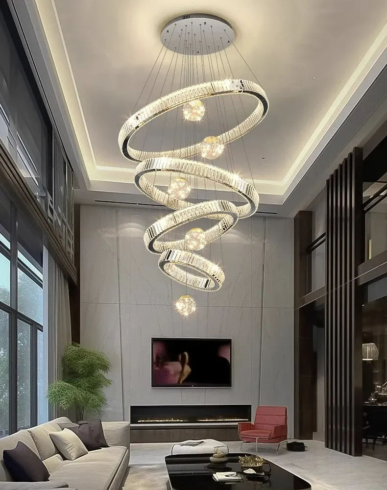 נברשת קריסטל מדורגת עם עמעום ושלט