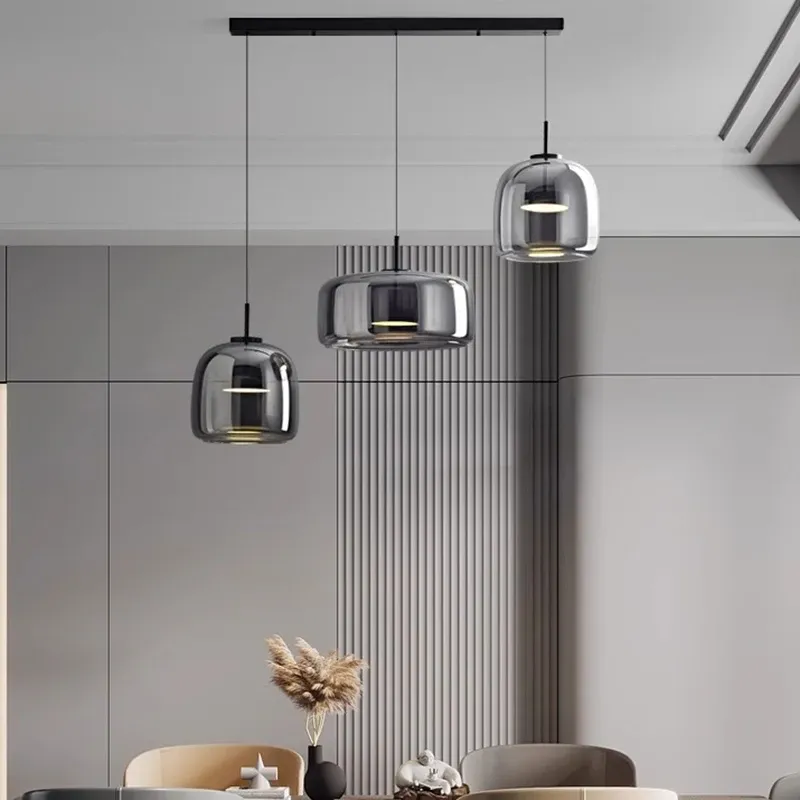 נברשת זכוכית ואבן בסגנון אר דקו