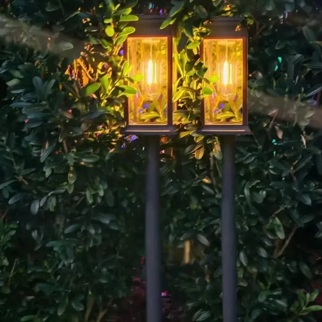 מנורת יתד סולארית אוטומטית לשביל ולחצר