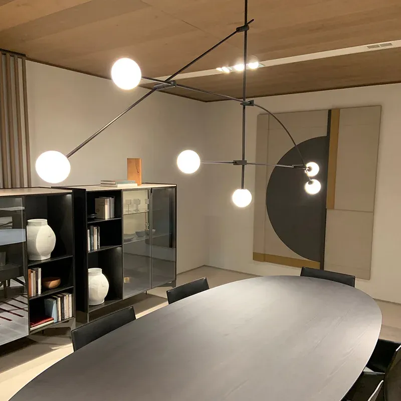 נברשת גיאומטרית שחורה רב ראשית