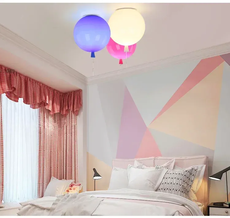 מנורת תקרה בלון צבעוני אקרילית לחדר ילדים