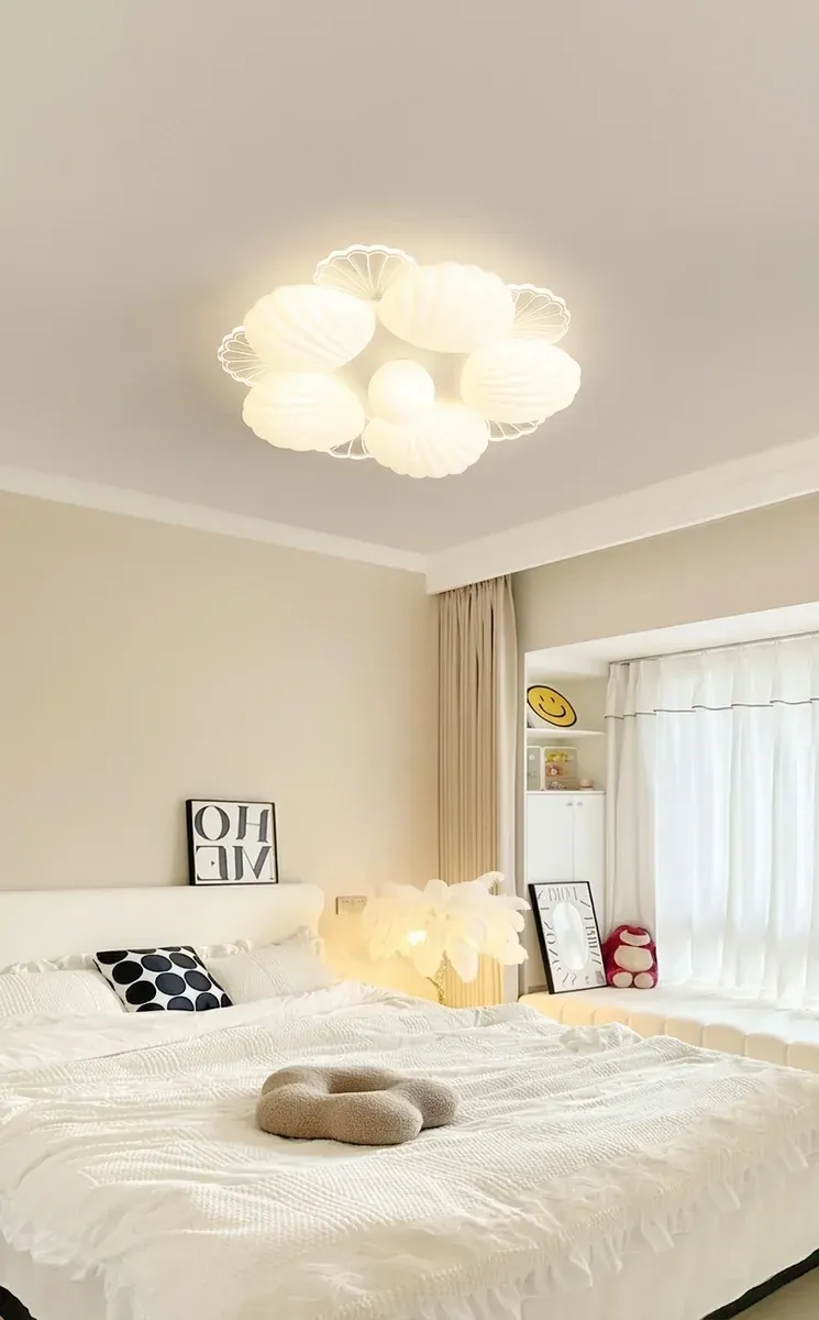 נברשת תקרה פרח לבן חכמה