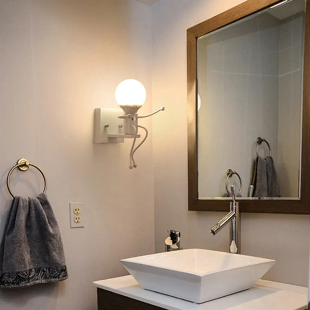 מנורת קיר רובוט ממתכת עם בית נורה E27