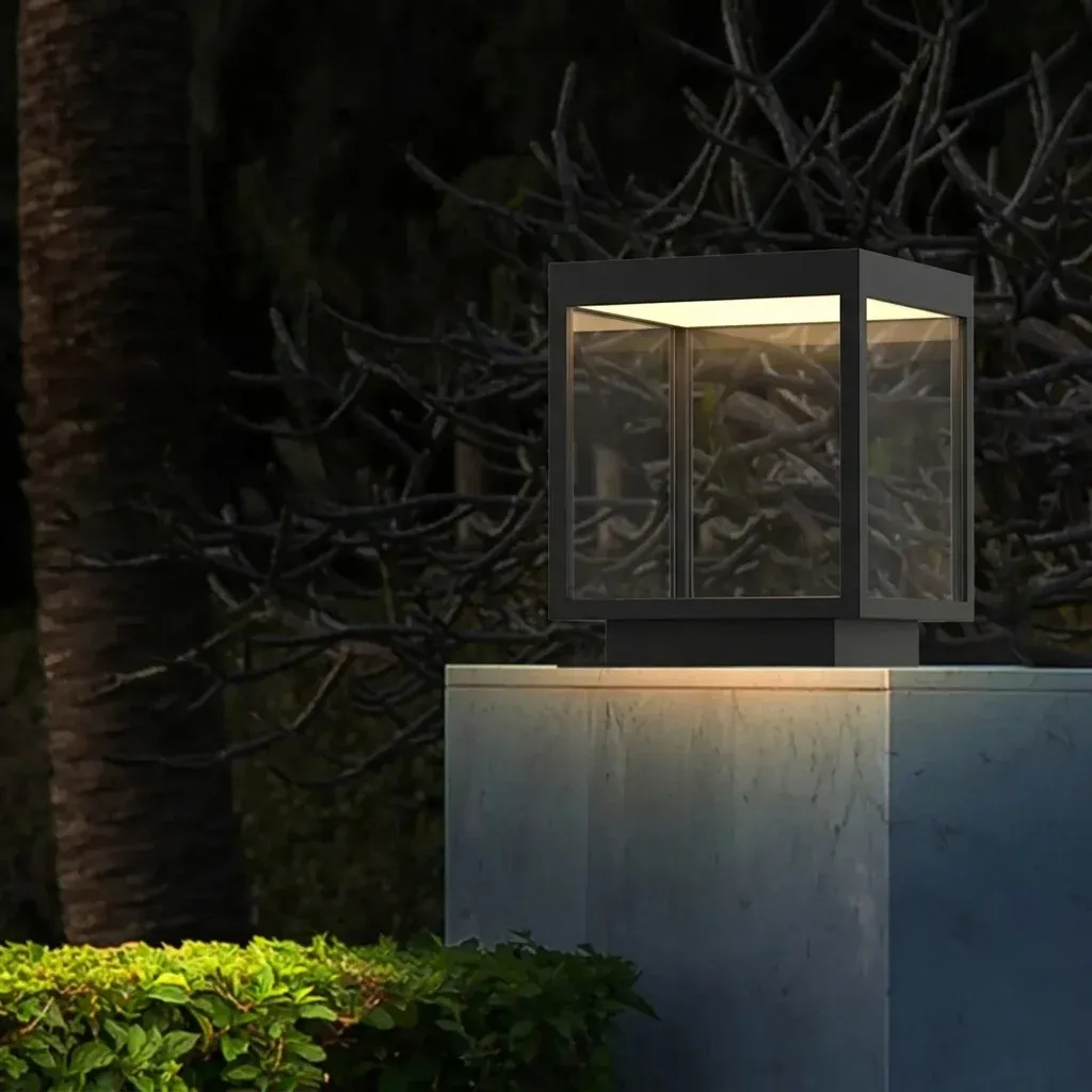 פנס עמוד חוץ לד שחור מינימליסטי