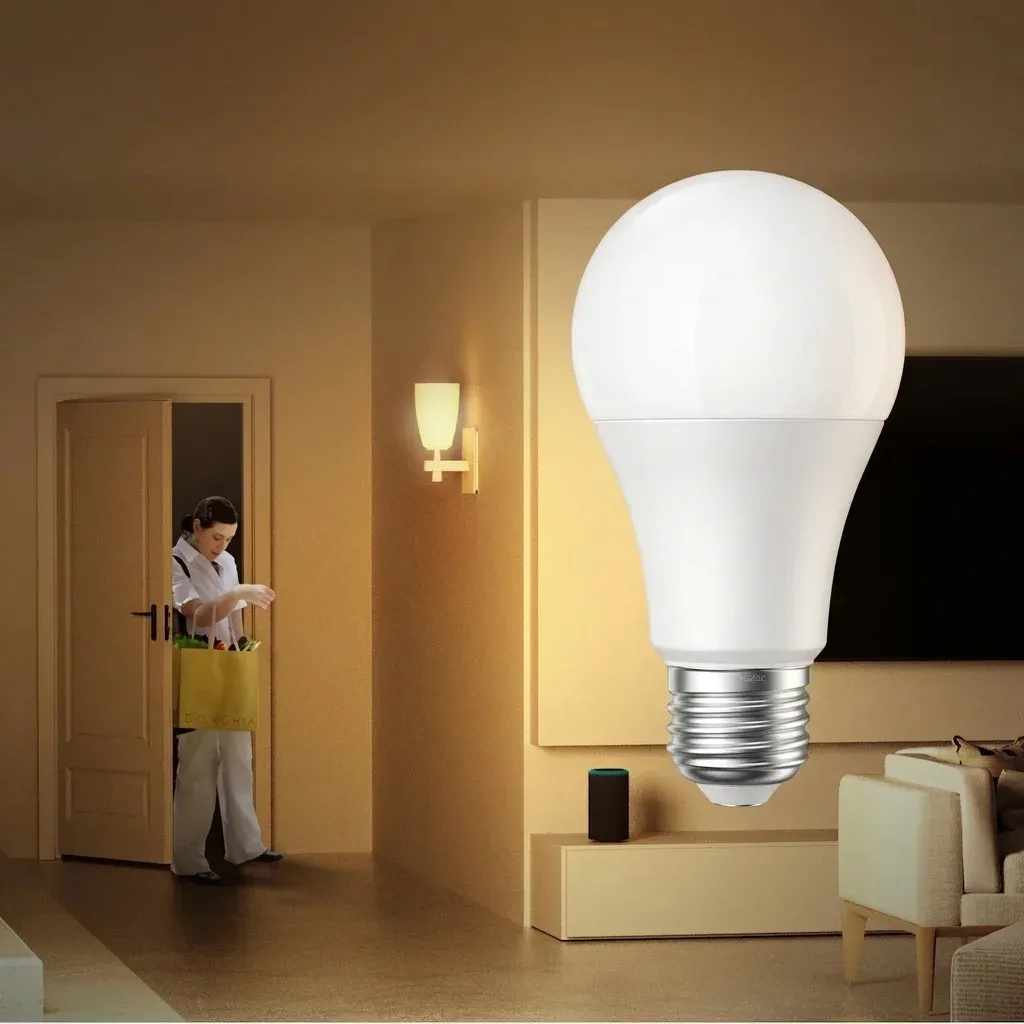 נורת לד חכמה E27 בעיצוב נקי